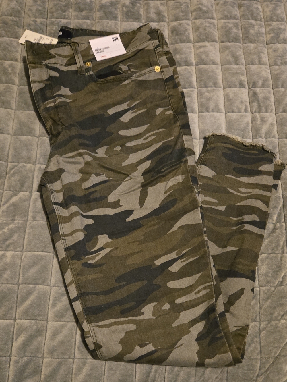 Express Olive & Khaki Camo Ankle Jeans
